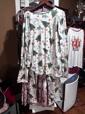 Men's Holiday Christmas Tree Pajama Set - NWT